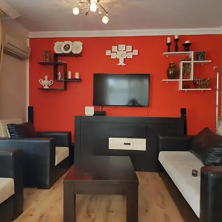 Central Duplex With Garden In 公寓 Çeşme