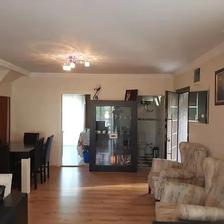 公寓 Central Duplex With Garden In Çeşme